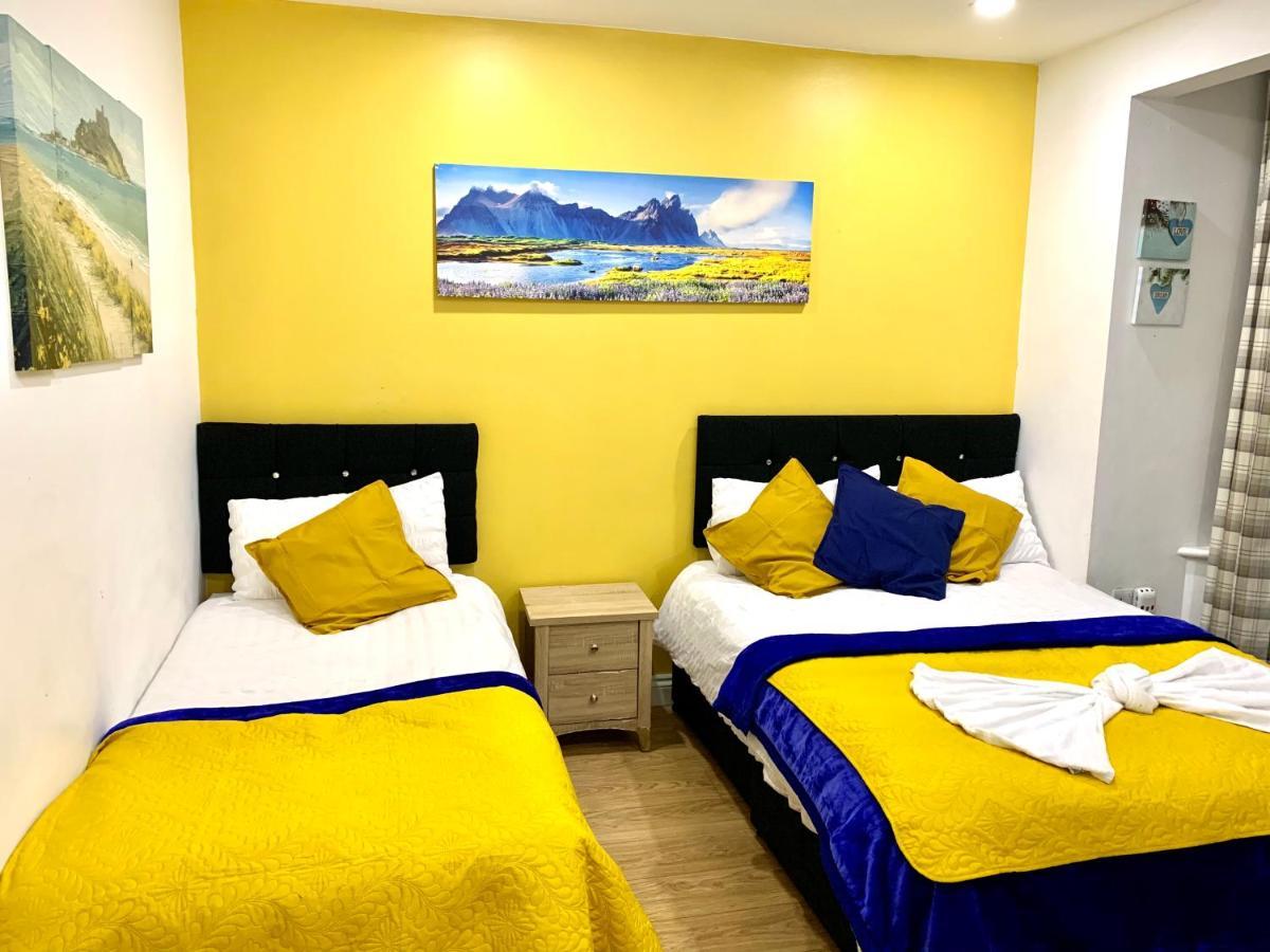 London 2 Bedroom Apartment, Kitchen, Reception&Private Garden Exterior foto