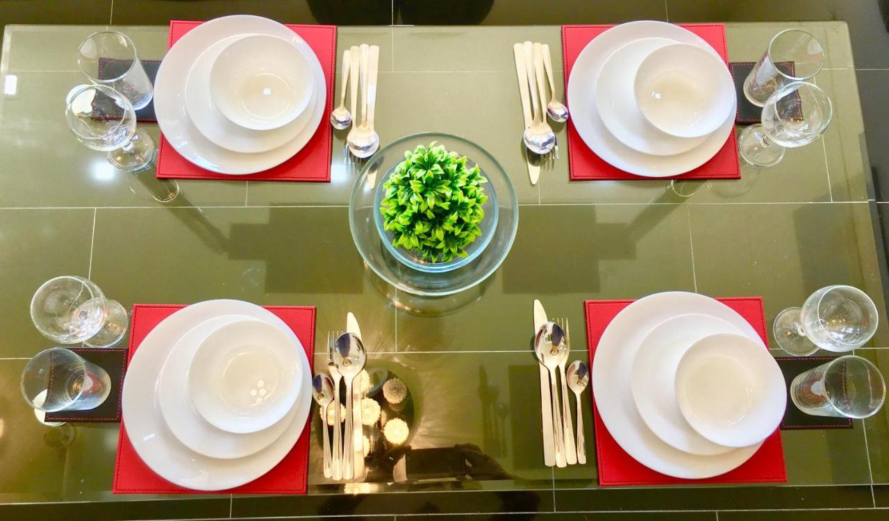 London 2 Bedroom Apartment, Kitchen, Reception&Private Garden Exterior foto